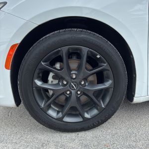صورة مصغرة 17 لـ 2022 Chrysler PACIFICA TOURING L