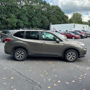 صورة 10 لـ 2020 Subaru FORESTER PREMIUM