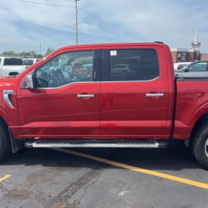 FORD F-150 LARIAT - 4