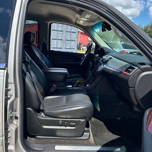 2008 Cadillac ESCALADE BASE — фото 32