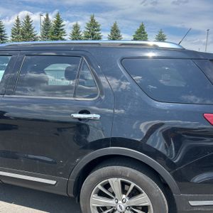 FORD EXPLORER LIMITED - 6
