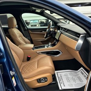 صورة 32 لـ 2021 Jaguar F-PACE P250 S