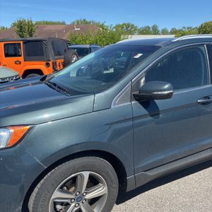 FORD EDGE SEL - 2