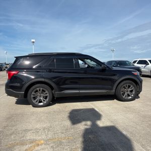 FORD EXPLORER XLT - 10