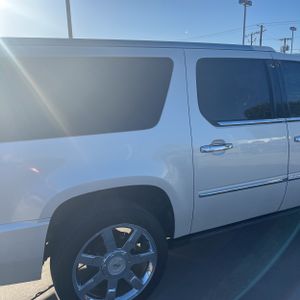 CADILLAC ESCALADE ESV PREMIUM - 9