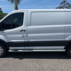 FORD TRANSIT 250 - 4