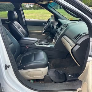 2015 FORD EXPLORER BASE 缩略图 33
