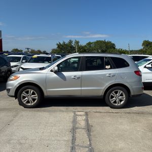 صورة 3 لـ 2011 Hyundai SANTA FE SE