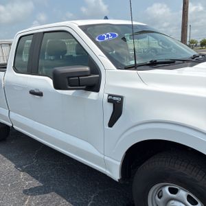 صورة مصغرة 13 لـ 2022 FORD F-150 XL
