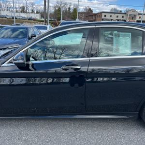 MERCEDES-BENZ C-CLASS - 4