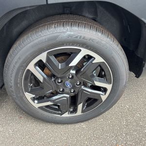 2026 Subaru FORESTER LIMITED — миниатюра 14