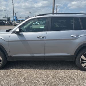 VOLKSWAGEN ATLAS SE - 4