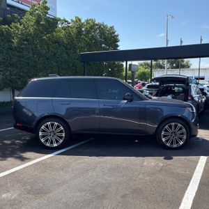 2023 LAND Rover RANGE ROVER P400 SE photo 10