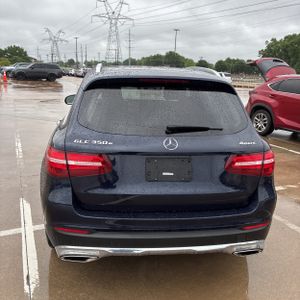 MERCEDES-BENZ GLC - 7