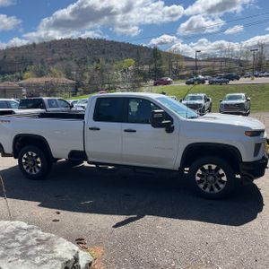 CHEVROLET SILVERADO 2500HD CUSTOM - 10
