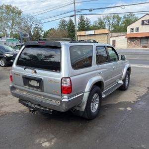 TOYOTA 4RUNNER - 8