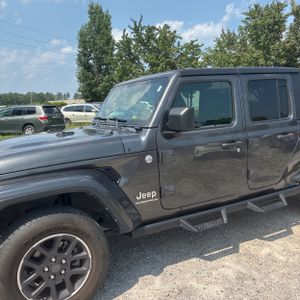 2023 JEEP GLADIATOR OVERLAND — фото 2