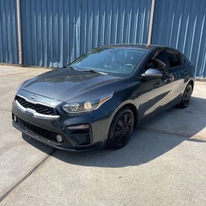2021 KIA FORTE FE 照片 1