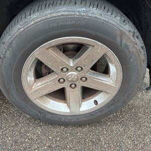 2012 RAM 1500 SLT thumbnail 20