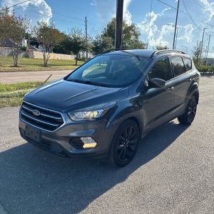 2018 FORD ESCAPE SE 照片 1