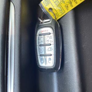صورة 51 لـ 2017 Chrysler PACIFICA TOURING-L