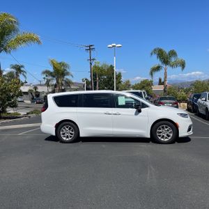CHRYSLER PACIFICA TOURING L - 10