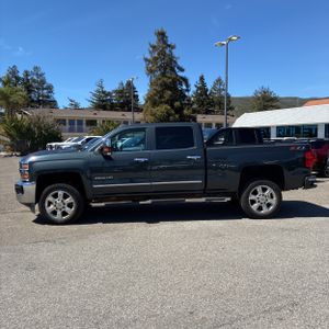 CHEVROLET SILVERADO - 3