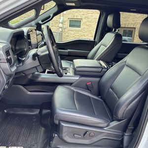 صورة مصغرة 36 لـ 2025 FORD F-150 XLT