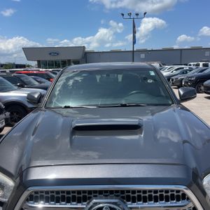 صورة 15 لـ 2016 Toyota TACOMA TRD SPORT