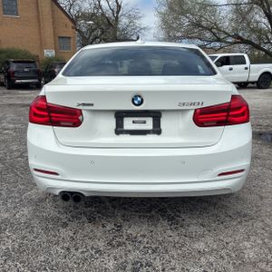 BMW 330I XDRIVE - 7