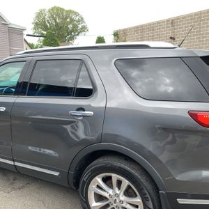 FORD EXPLORER LIMITED - 6