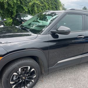 2023 Chevrolet TRAILBLAZER LT 照片 2