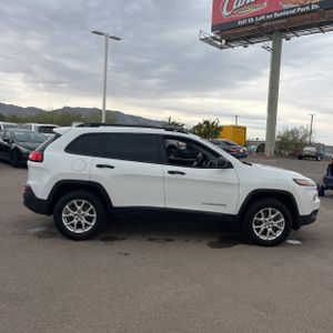 JEEP CHEROKEE SPORT - 10
