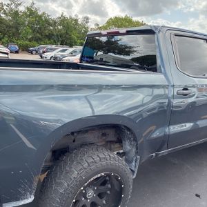 CHEVROLET SILVERADO 1500 CUSTOM - 9