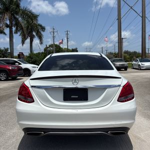 2015 Mercedes-BENZ C-CLASS 照片 7