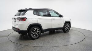 صورة 7 لـ 2025 JEEP COMPASS LIMITED
