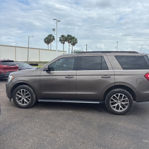 FORD EXPEDITION XLT - 3