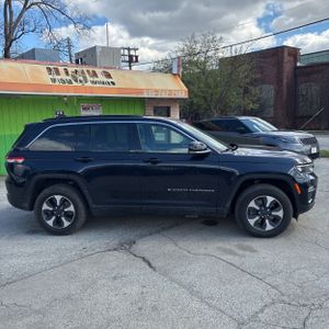 JEEP GRAND CHEROKEE 4XE - 10