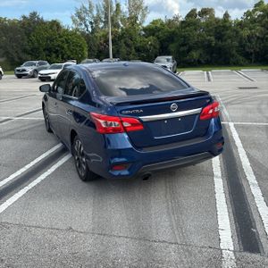 2019 Nissan SENTRA SR — фото 5