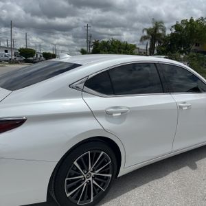 Lexus ES 350 Base - 9