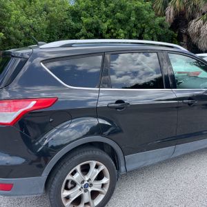 FORD ESCAPE TITANIUM - 9