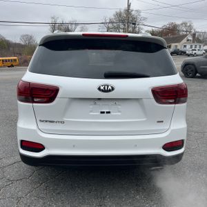 KIA SORENTO LX - 4
