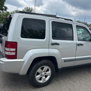 صورة 9 لـ 2010 JEEP LIBERTY SPORT
