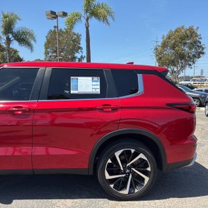 MITSUBISHI OUTLANDER SE 2.5 2WD - 6