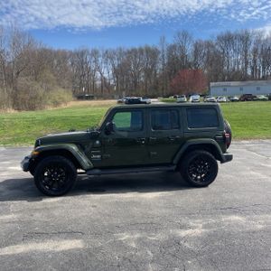 JEEP WRANGLER 4XE UNLIMITED SAHARA 4X4 - 3