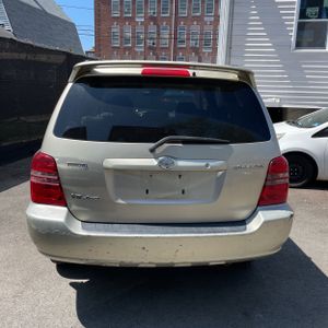 TOYOTA HIGHLANDER - 7