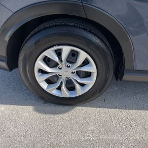 2025 Honda CR-V LX — миниатюра 19