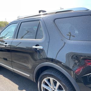 FORD EXPLORER LIMITED - 6