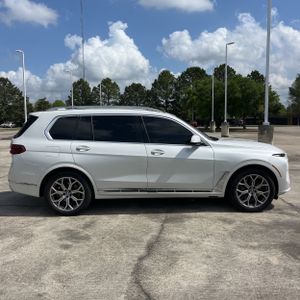 BMW X7 XDRIVE40I - 10