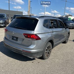VOLKSWAGEN TIGUAN SE 4MOTION - 8
